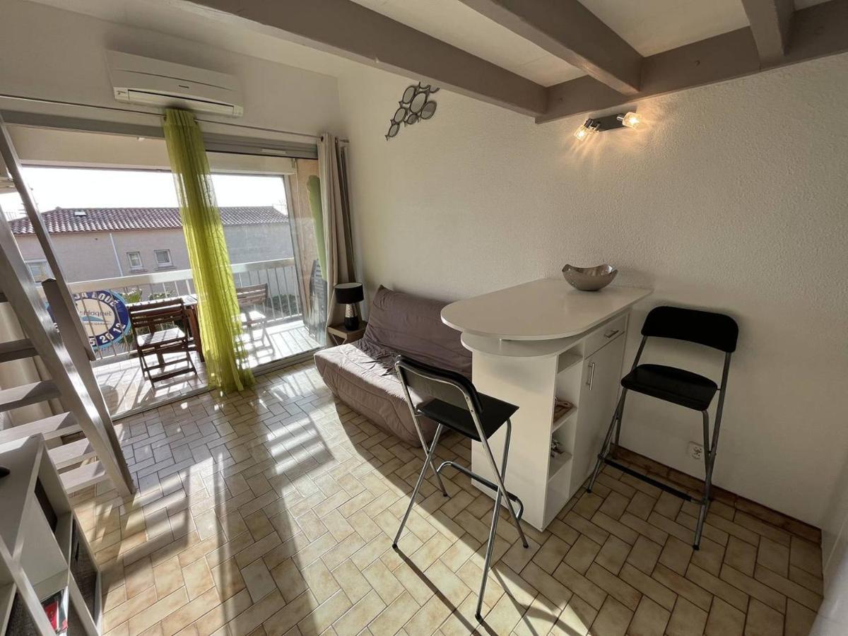 Studio A 50M De La Plage Saint-Pierre-la-Mer  Екстер'єр фото